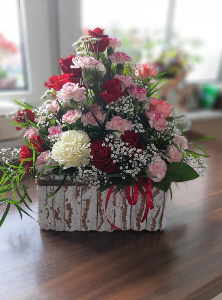 Podwiązywanie kwiatów